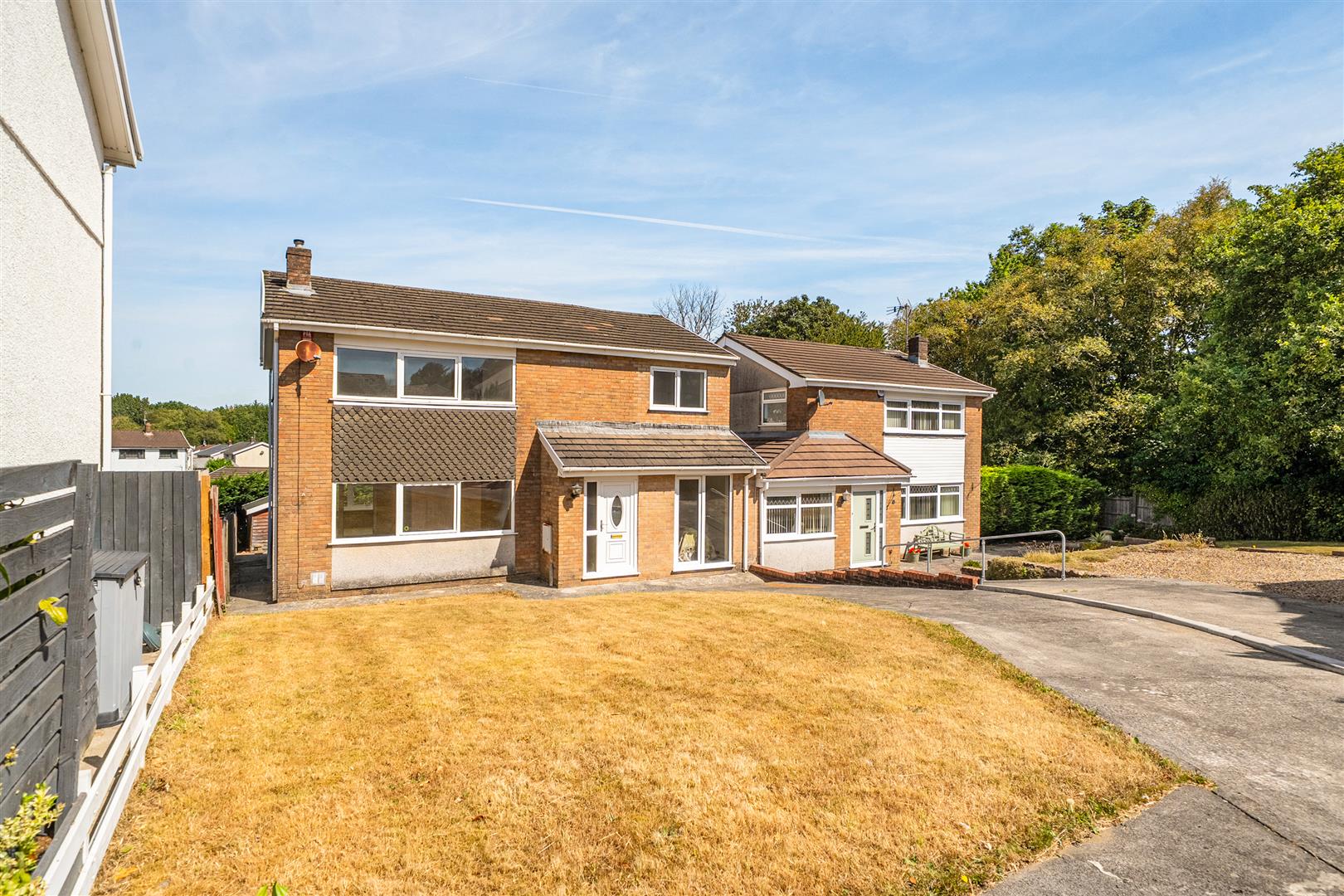 Clos Tirffordd, Penllergaer, Swansea, SA4 9BY